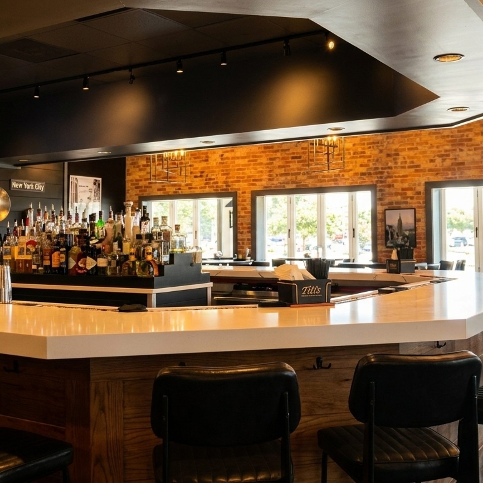 A Real Bar. Real Drinks.